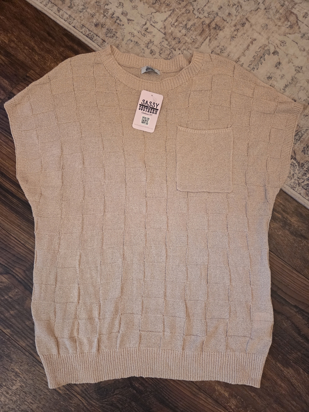 Sassy Southern Women's Crewneck Short-Sleeve Sweater in Beige